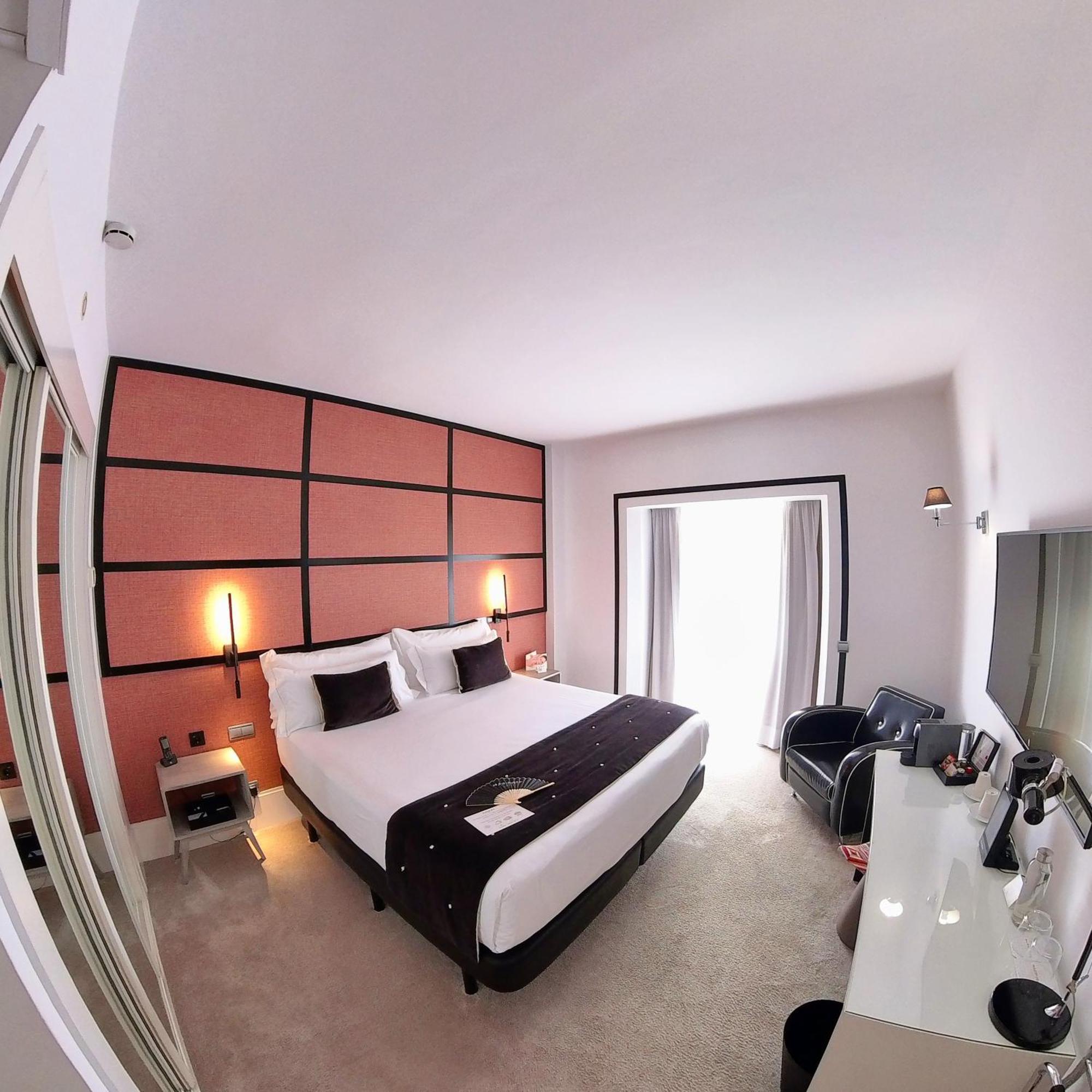 Mariposa Hotel Malaga Bagian luar foto