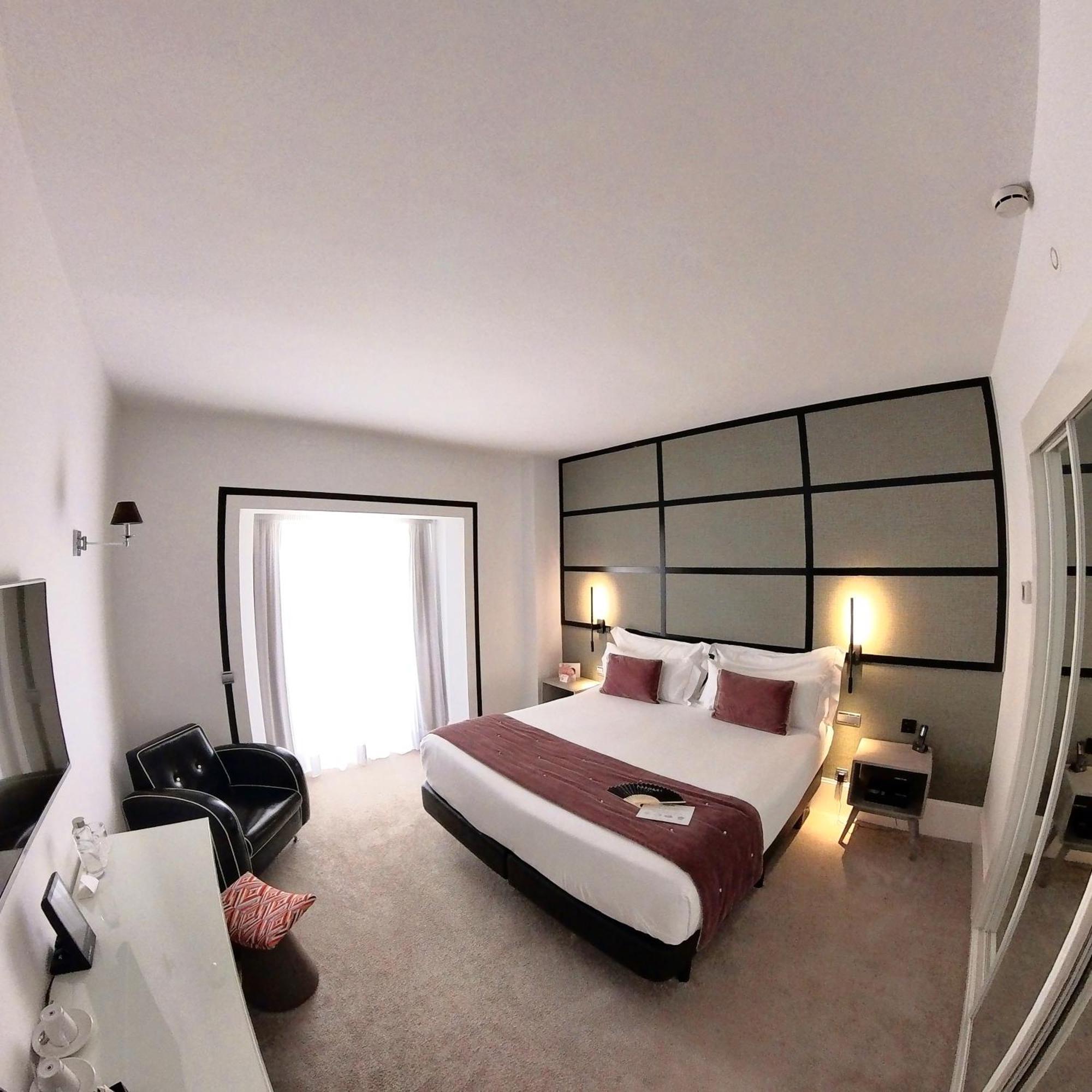 Mariposa Hotel Malaga Bagian luar foto